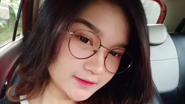 Full Clip: tante bohay tokbrut pelampiasan sesaat duda keren cantik bokep